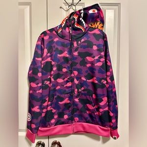 Jacket multicolored youth clothing size L.
